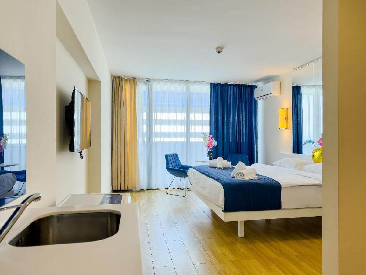 Seaside Resort In New Orbi Twins Batumi Exteriér fotografie